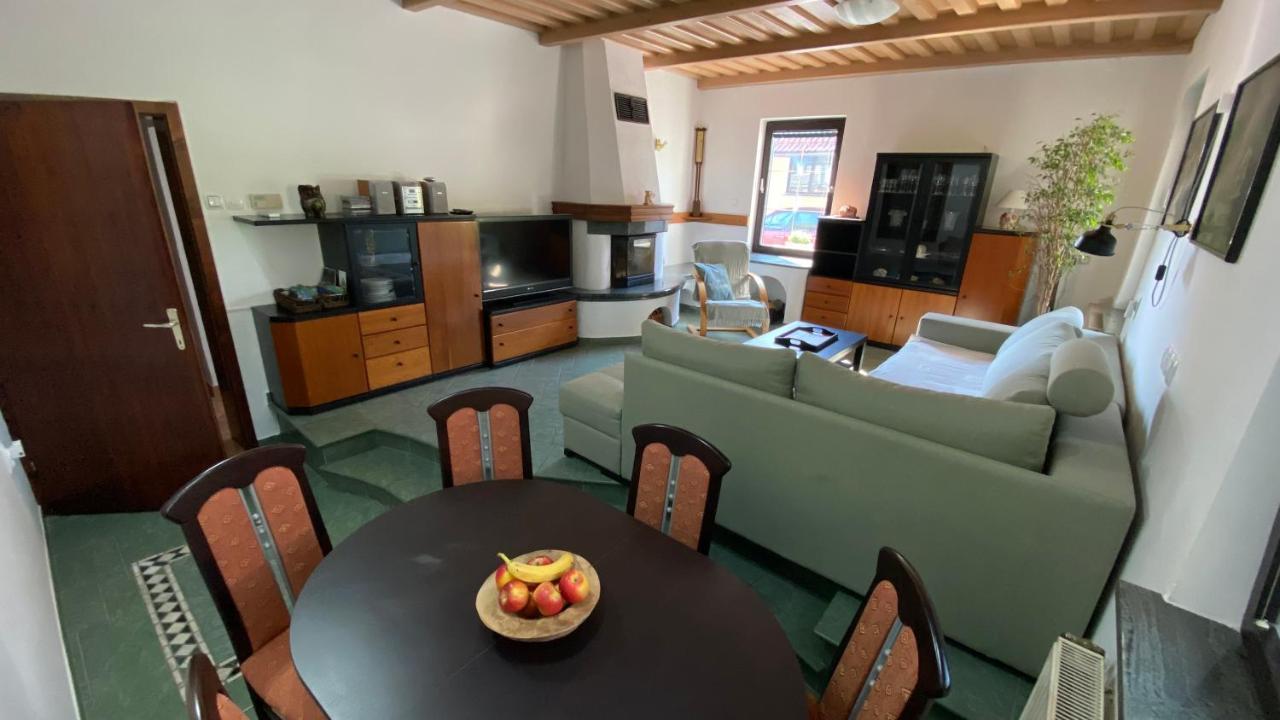 Apartma Nomad Novo Mesto Zewnętrze zdjęcie